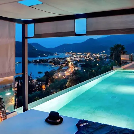 Smirties Villa