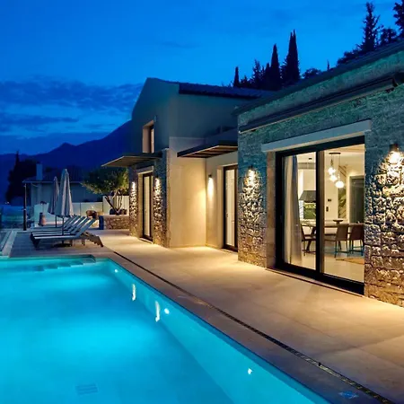 Smirties Villa