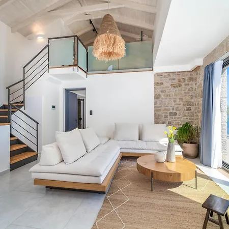 Smirties Villa