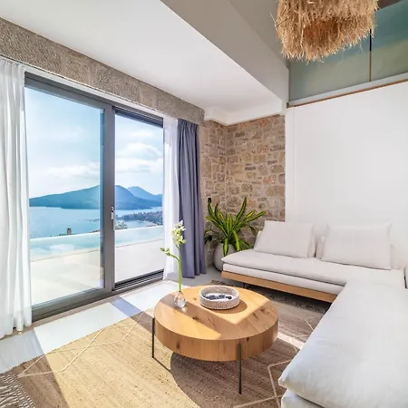 Smirties Villa